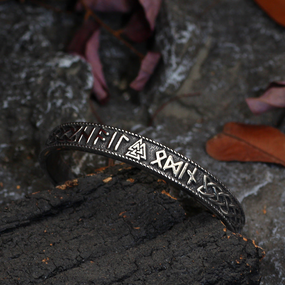 KALYSSA NYCH OFFICIAL RÚNIC BAND BRACELET